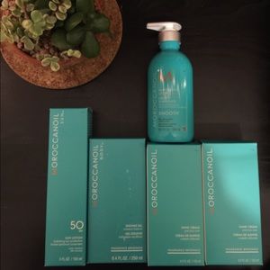 Moroccanoil BUNDLE!!